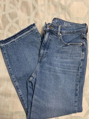 Women's J. Crew Straight-Leg Denim Kick Out Jeans in Medium Blue